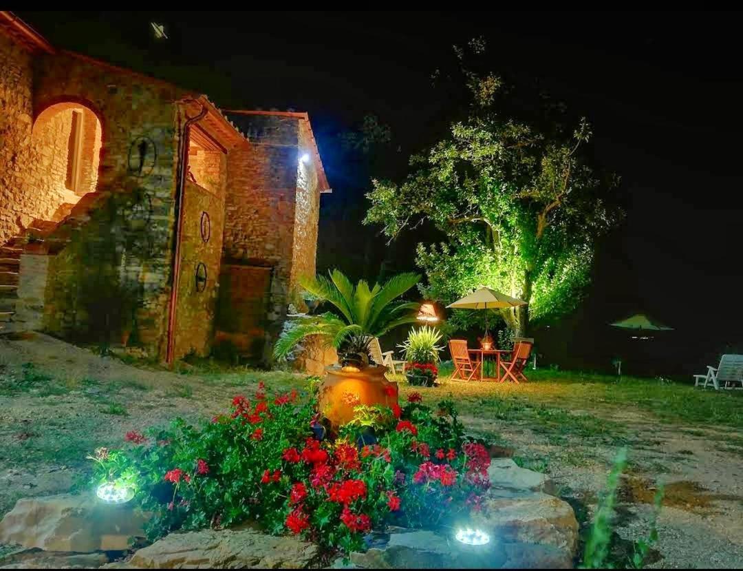 Agriturismo Podere Le Palaie Monterotondo  Екстериор снимка